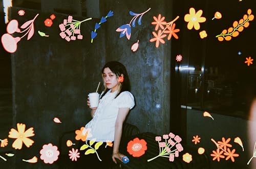 Image of Retocolor Blossom 400 35mm Disposable Film Camera 27EXP, ISO400, Color Negative Film, Focus Free, Easy to Use, Built in Flash, Single Use (Film and Battery Included) (Blossom)