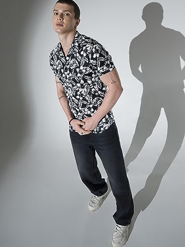Image of Hubberholme Men's Rayon Relaxed Fit Printed Half Sleeve Resort Shirt