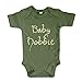 net-shirts Organic Baby Body mit Baby Hobbit Aufdruck Spruch lustig Strampler Babybekleidung aus Bio-Baumwolle mit Zertifikat Inspired by Herr der Ringe, Größe 3-6 Monate, Oliv