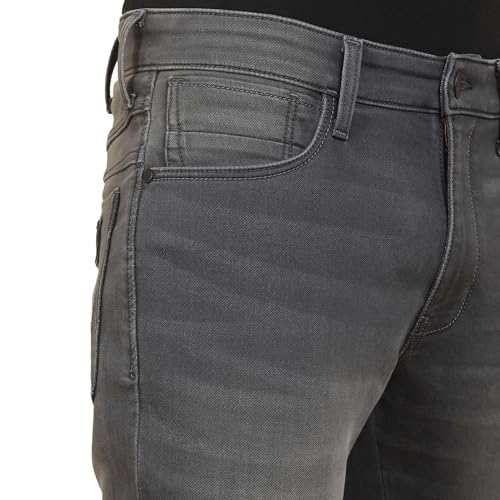 Image of Wrangler Men's Millard Straight Fit Mid-Rise Jeans