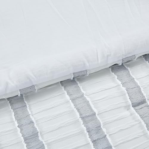Image of Modern Threads 5-Piece Jacquard Comforter Set, Bianca Queen in White - Elegant Comforter, 2 Pillow Shams, and 2 Decorative Pillows