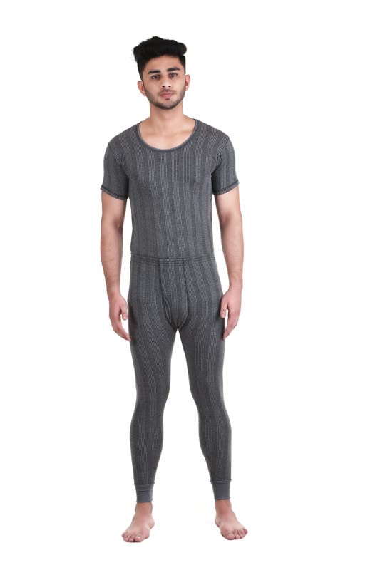 Image of Redluv Men's Round Neck Half Sleeves Thermal Top, Thermal Top for Men, Men Regular Fit Thermal Top, and Half sleeves provide extra coverage and warmth for the arms, making it a great option for layering in colder temperatures, Top for inner thermal wear men's, Top Men's Thermal Wear.