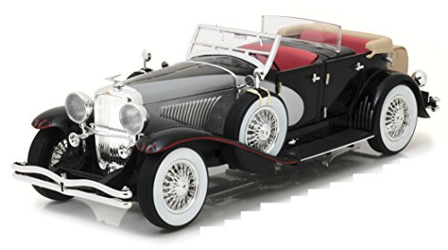 GreenLight 1:18 Scale Duesenberg II SJ - Silver and Black (Item 13504)