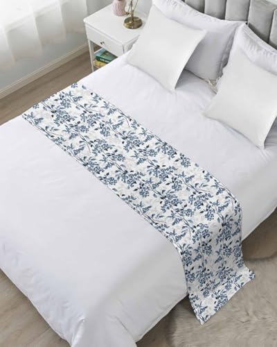 Bed Runner Blue Fruit Bedding Scarves Soft Decorative Bed Flag Berry Leaves Nature Bed Runners for Cal King Size Bed Home Hotel Bedroom Decorations Bed Throws for Foot of Bed Scarf Protector 20x102
