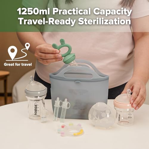 Image of Haakaa On-The-Go Silicone Microwave Steam Sterilizer Bags for Travel, 40oz /1250ml Reusable Silicone Steaming Bags for Baby Bottles, Breast Pump, Accessories, Pacifiers, Teethers, Grey /2PCS