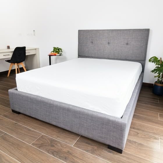 M'aintays N'ex Gen Waterproof Zippered Mattress Protector, Hypoallergenic, Queen Size, Fits Up to 12 Inch Deep Mattress