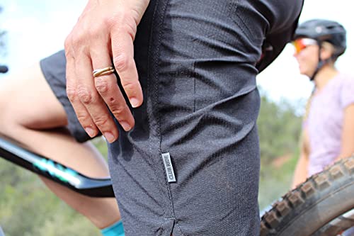 Bermuda de ciclismo Savvy da Club Ride Apparel – Short de ciclismo feminino, Preto, Small