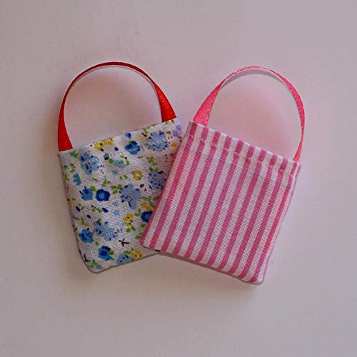 2 preciosas bolsitas diminutas para el ratoncito Pérez. Miden 4cm x 4cm. Totalmente artesanales.