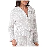 【Style & Polyvalence】Adoptez une pièce intemporelle au charme discret. Son design épuré et élégant en fait un complément idéal à votre dressing d'intérieur, s'accordant parfaitement avec vos autres vêtements de détente. Cette robe de chambre cultive un art de vivre où confort et style se répondent avec harmonie.