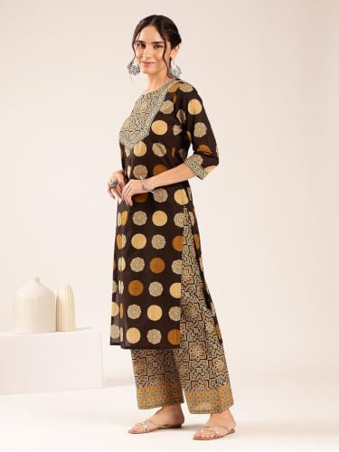 Image of Vbuyz Women's Printed & Hand Work Straight Cotton Blend Parrot Green Kurta,Pant with Dupatta | Kurta Set with Dupatta for Women | Suit Set | Ethnic Set | Printed Kurta Set | Salwar Set for Women