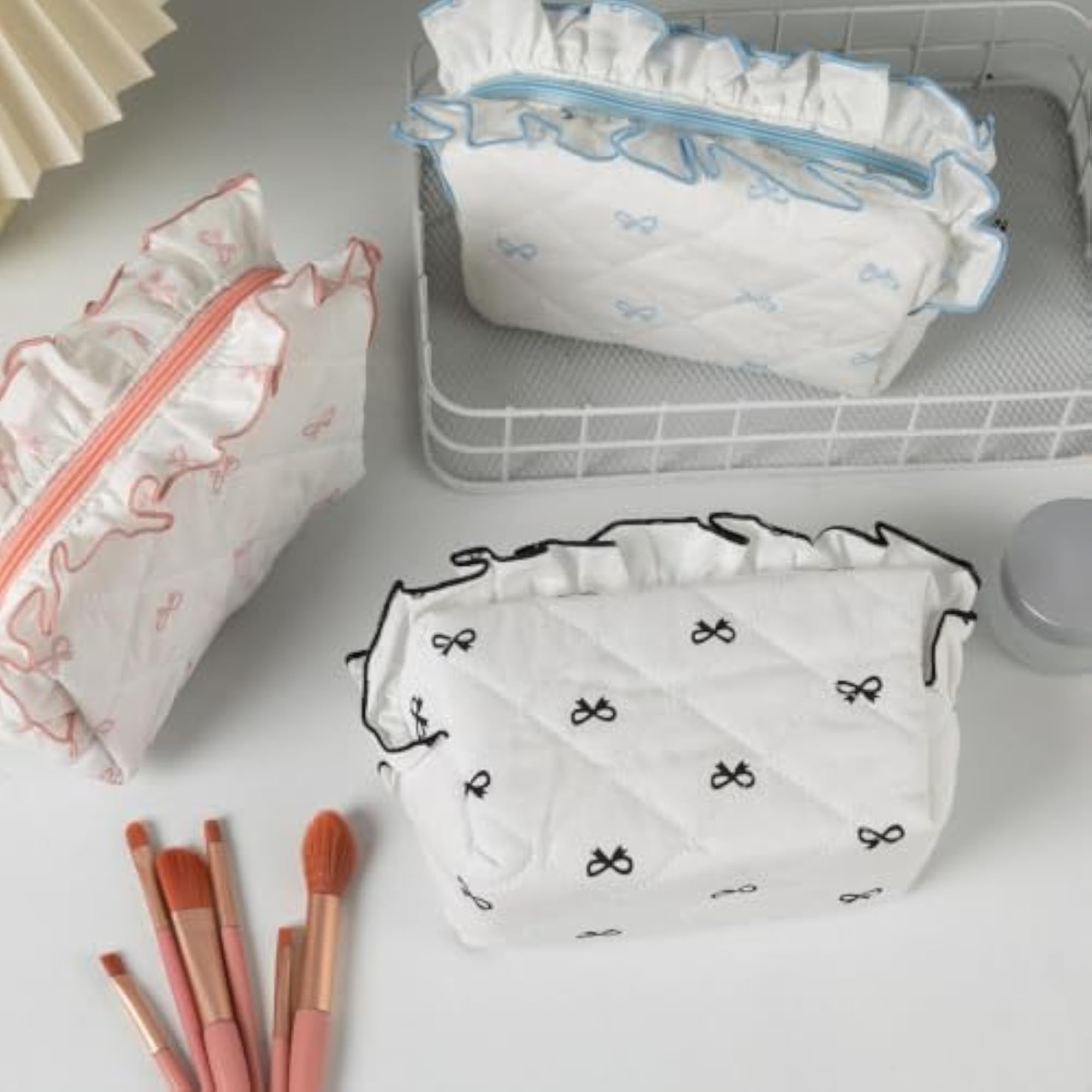 Cute Quilted Korean Puffy Cosmetic Makeup Pouch for Women