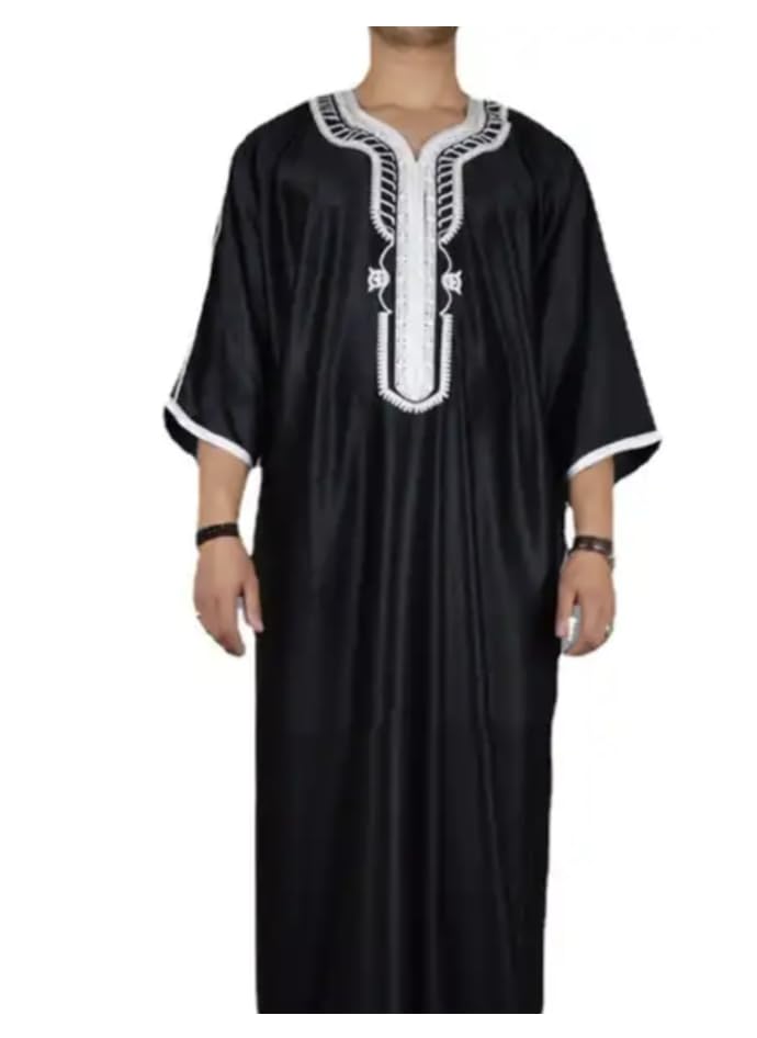 Chilaba de hombre elegante con manga larga para lucir un estilo relajado