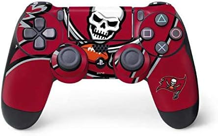 Vista 25 de Skinit Calcomanía para juegos compatible con el controlador de PS4, diseño oficial de los Tampa Bay Buccaneers de la NFL Rojo