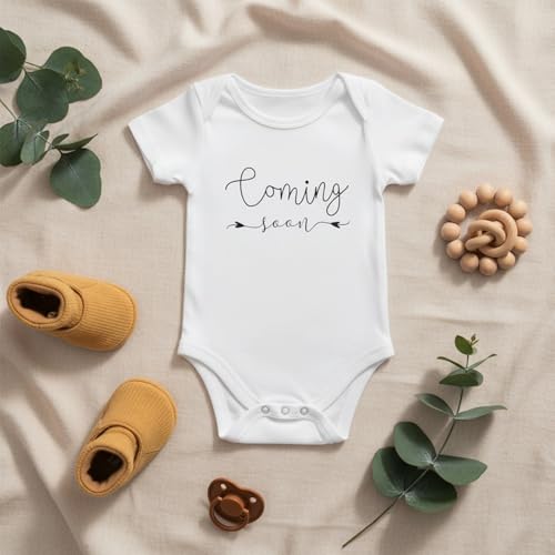 XDGBGFN Baby Body Personalisiert Schwangerschaft Verkünden Coming Soon 0-3 Monate für Schwangerschaftsverkündung, Geschenk