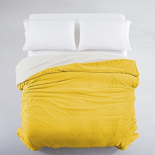 IR Imperial Rooms Ochre Sherpa Blankets Queen Size for Bed - Wholesale Bulk Pack of 9 Sherpa Blankets - Soft Fluffy Throw Blanket for Hotels, Guest Bedroom (Yellow, 90x90 Inches)