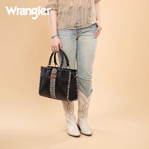 Image of Wrangler Women's Leopard Print Woven Shoulder Purse