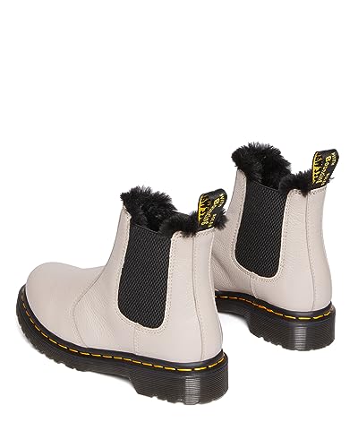 Image of Dr. Martens Unisex 2976 Chelsea Boot