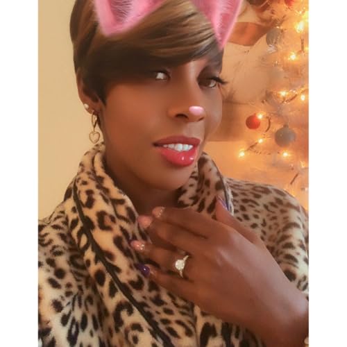 Starting the New Year engaged!!💍💍