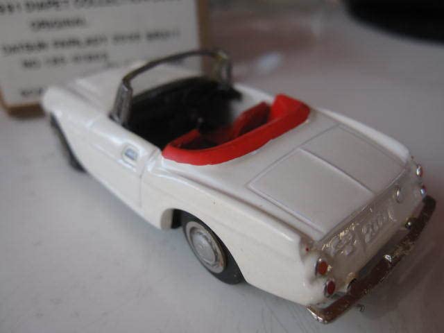 Amazon | ダイヤペット ダットサン フェアレディ SR311 1/43