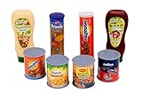 Ideales Zubehör Set für den Kinderkaufladen, bestehend aus 8 originalgetreuen Flaschen und Dosen aus Kunststoff. Mit dem Lebensmittel-Set können sich kleine Weltentdecker auf etwas freuen. Also los geht's, ab in den Supermarkt!