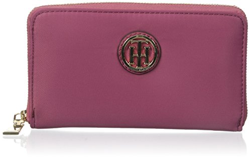 Tommy Hilfiger Signature Nylon Med Zip Wallet
