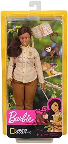 Barbie GDM48 Wildlife Conservationist Doll, Multicolour
