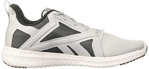 Image of Reebok Men's Varys Tr Track and Field Shoe