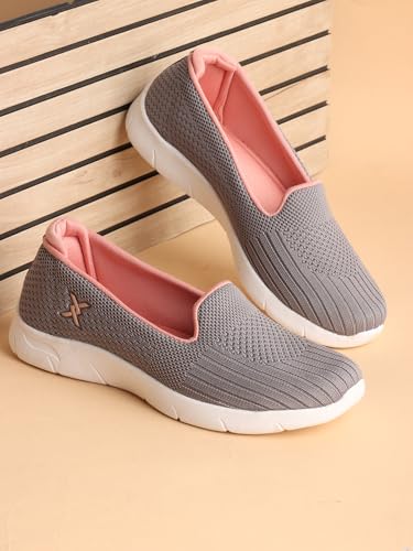 Image of Carlton London Breathable Knit Slip-On Sneakers - Lightweight Comfort for Everyday Wear