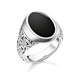 Thomas Sabo designt ausdrucksstarke, trendsetzende Produkte für Damen und Herren aus den Bereichen Schmuck und Uhren