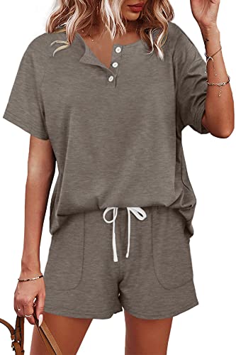 Desol Damen Jogginganzug Zweiteiler Sommer mit Henley V-Ausschnitt Kurzarm Shirt und Shorts Weicher Atmungsaktiver Hausanzug für Zuhause