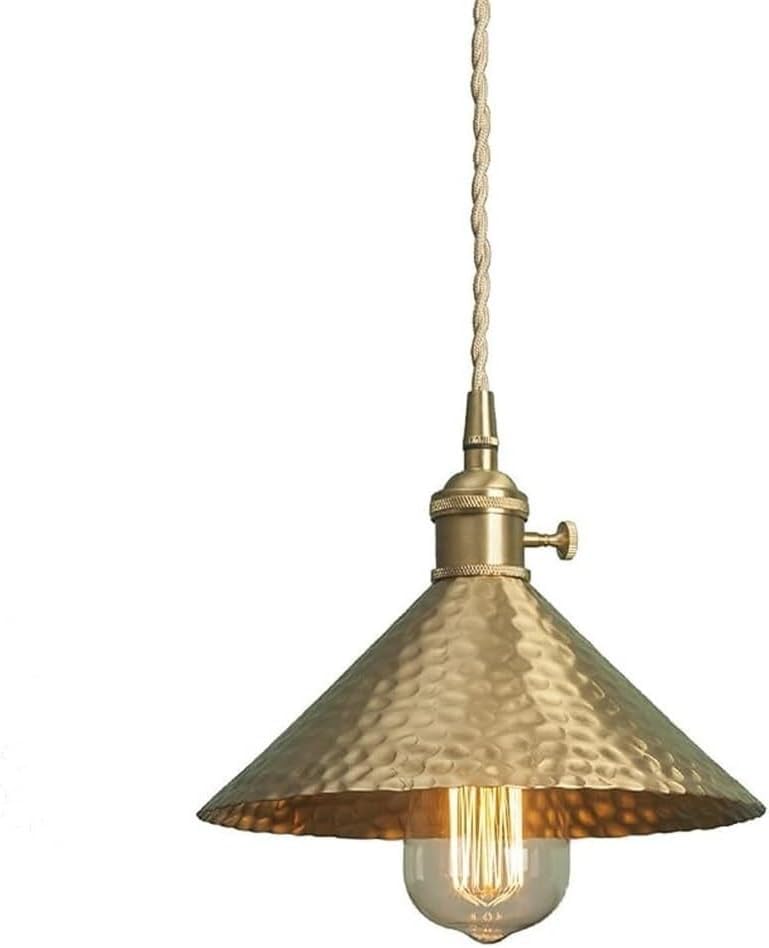 Lámpara colgante de latón retro con pantalla martillada dorada para iluminación de cocina