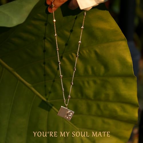 JUN MEIR'S 18K Gold Plated Book Pendant Necklace for Women, Birthday Anniversary Jewelry Gifts for Wife, Mom, Best Friend3