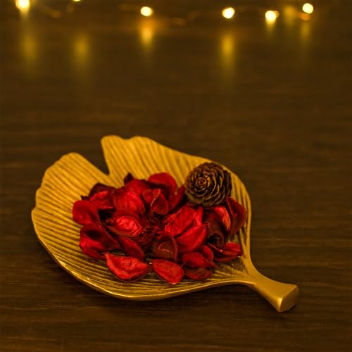 Image of MARKET 99 Glossy Golden Ribbed Platter | Aluminium Decorative Dish Tray for Home, Dining Table, Gifting & Festive Decor |Designer Metal Centerpiece for Modern and Traditional Spaces