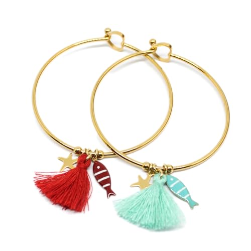 Bracciale bangle in acciaio color oro con ciondolo pesce e nappina