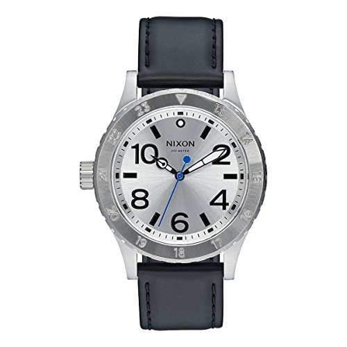 Nixon Unisex Erwachsene Digital Uhr mit Leder Armband A467-2184-00