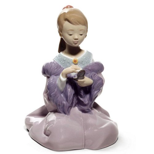 Nao Porcelain by Lladro AS PRETTY AS MOM ( MUM ) 2001715