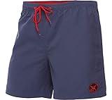 Los shorts cuentan con un forro de red; De corte cómodo y holgado