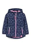 Winddichte und wasserabweisende Softshelljacke mit Kapuze, elastischer Taillenpartie und zwei Zippertaschen. High-Low-Saum und weiches Fleece-Innenfutter.