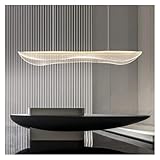 D'une conception exquise et d'une grande robustesse, ce lustre est une véritable œuvre d'art, offrant une expérience visuelle à la fois confortable et élégante. Il ajoute une touche de sophistication à n'importe quelle pièce.