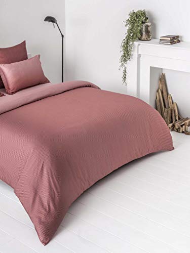 Image of DDECOR - Hounds Tooth 150TC 100% Cotton Double Bedsheet with 2 Pillow Covers, King Size, Red
