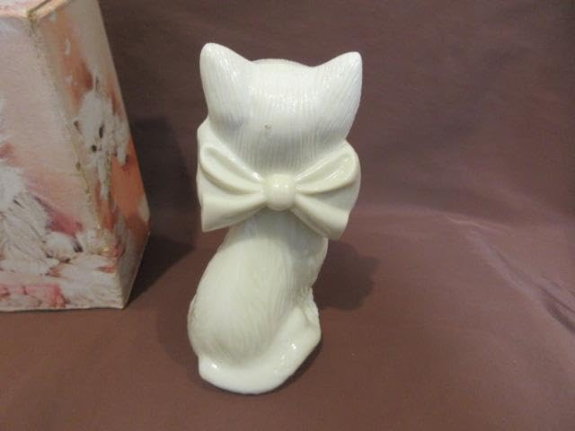 Amazon.co.jp: ◎エイボンコロンボトルブルーアイの猫（ri18) : ペット用品