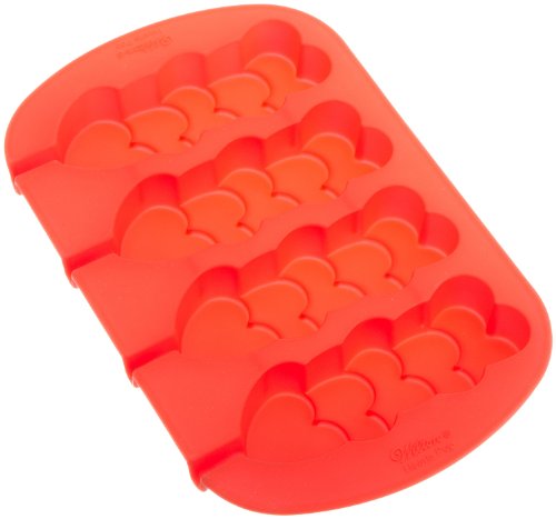 Wilton Silicone Stacked Hearts Mold Pan