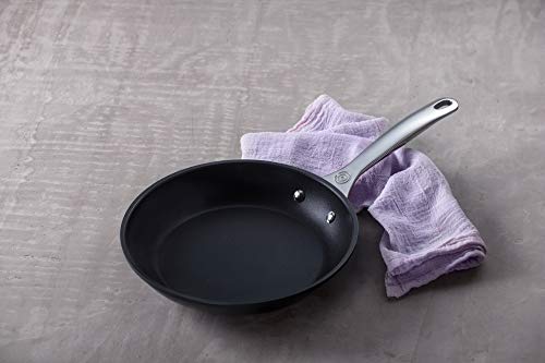 Le Creuset Toughened Nonstick Pro Fry Pan, 8" #TOP4