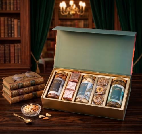 Arome Plain Box of Wonder Gift Hamper with Premium Almonds, Cashews, Afghan Raisins, Gulkand Anjeer Bites and Dates Almond Crunch, 850 g-image-9