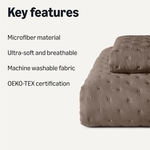 Image of Amazon Basics Brushed Microfiber Quilt Set, Extra Soft with Natural Texture, 2-Piece, Twin /Twin XL, Brown