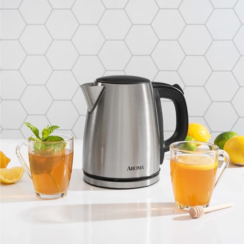 Aroma Housewares 1.0L / 4-cup Stainless Steel Electric Kettle (AWK-267SB) - Image 3