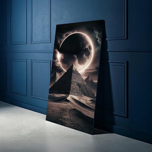 Impression sur toile haut de gamme de la tour antique sous éclipse lunaire