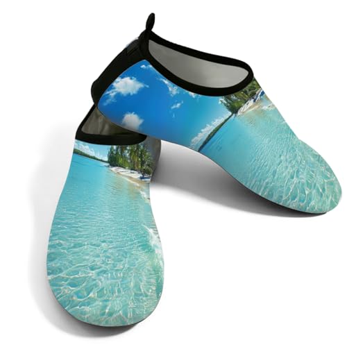 Zapatos deportivos acuáticos para vacaciones en Hawái senderismo costero y sesiones de yoga