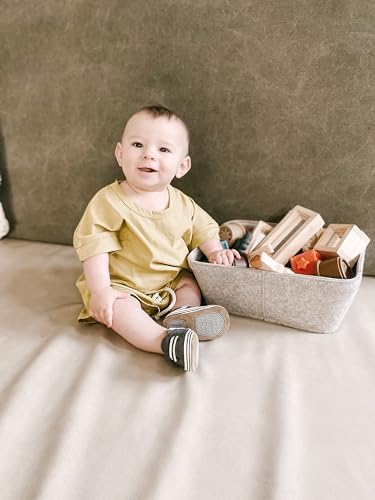 Robeez Baby Boys First Kicks, Adam Grey Leather, 12-18 Months