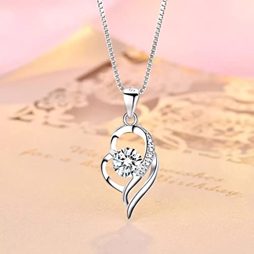 Collier zircon élégant à offrir pour célébrer une femme unique